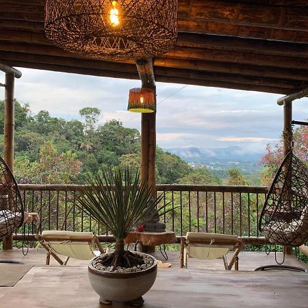 La Casa De Loto Retreat Guatapé Екстериор снимка