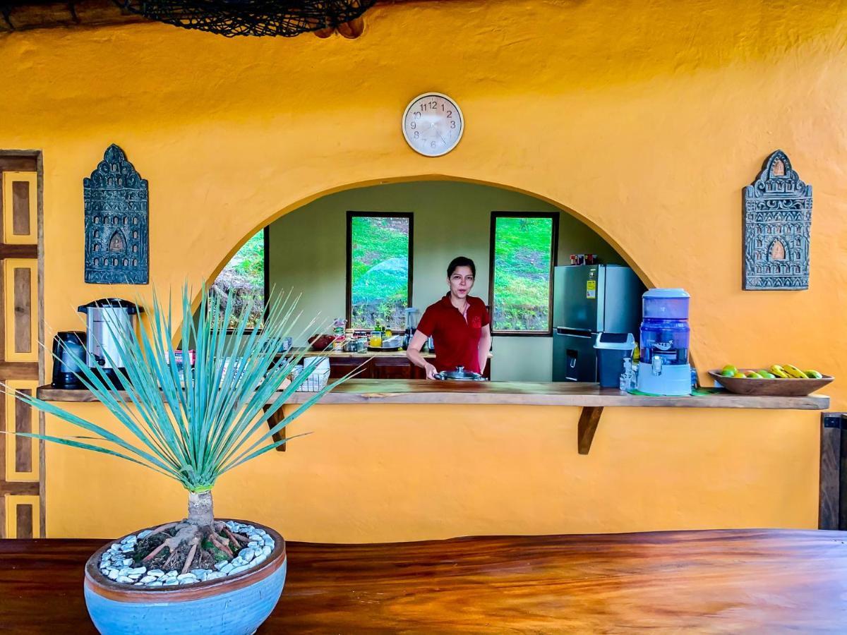 La Casa De Loto Retreat Guatapé Екстериор снимка