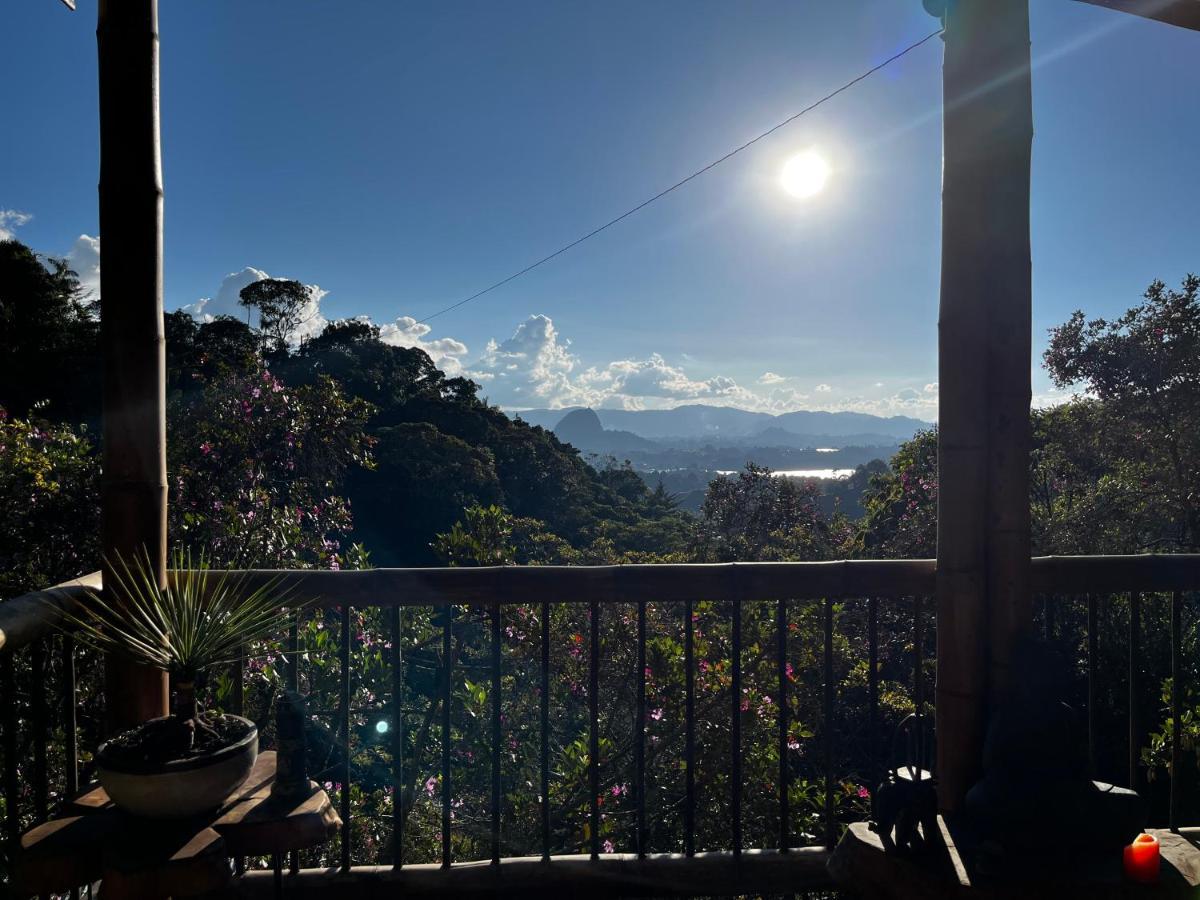 La Casa De Loto Retreat Guatapé Екстериор снимка
