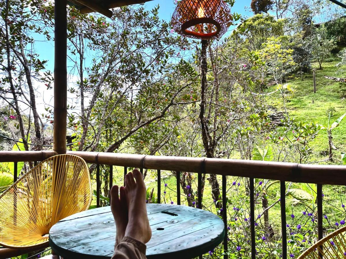 La Casa De Loto Retreat Guatapé Екстериор снимка